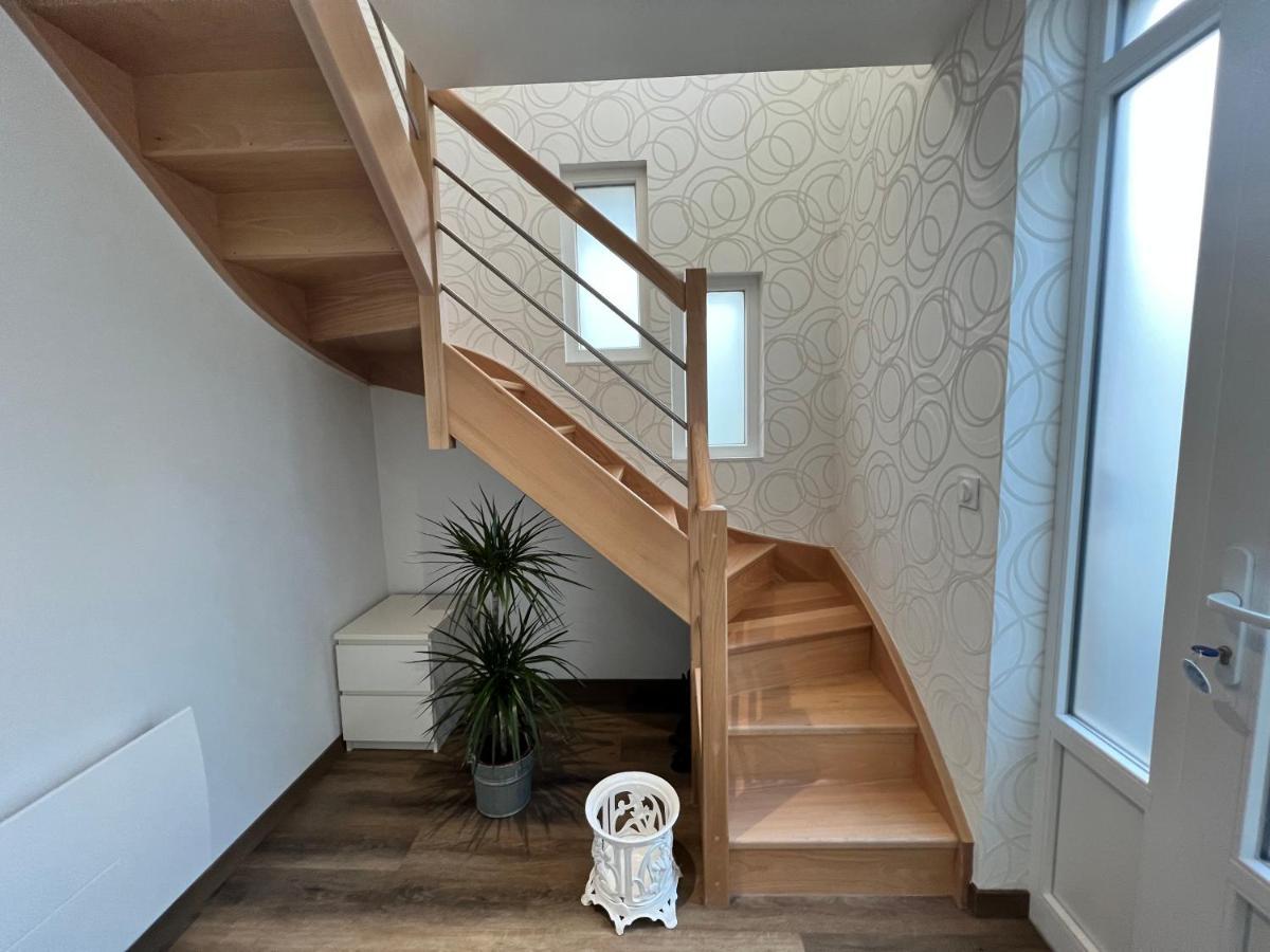 La Maison Du Gardien - Coeur De Ville - Parking Prive Gratuit Charleville-Mezieres Ngoại thất bức ảnh