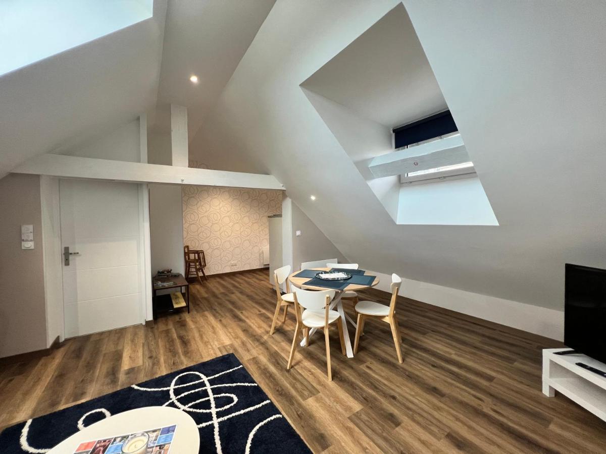 La Maison Du Gardien - Coeur De Ville - Parking Prive Gratuit Charleville-Mezieres Ngoại thất bức ảnh